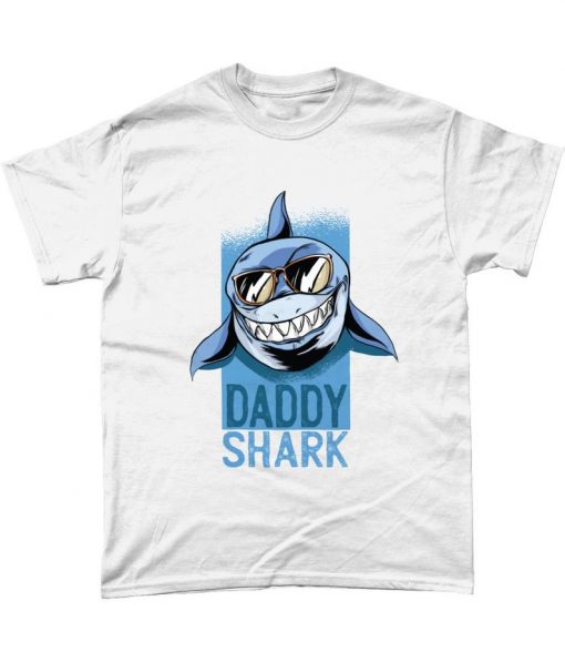 Daddy Shark Dad Fathers Day T-Shirt