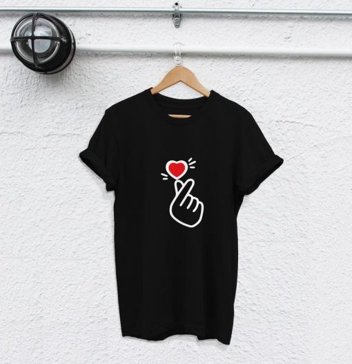 BTS Korean love symbol kpop tumblr Tshirt