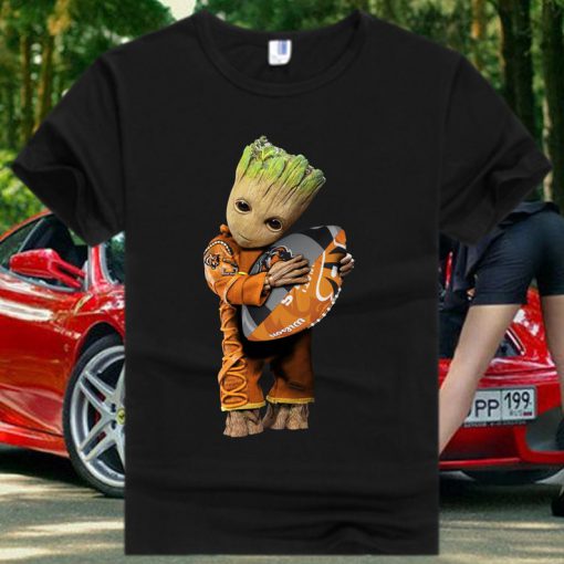 Baby Groot hug Cincinnati Bengals Football NFL T Shirt