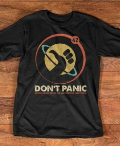 Hitchhikers Guide to the Galaxy Dont Panic T-Shirt