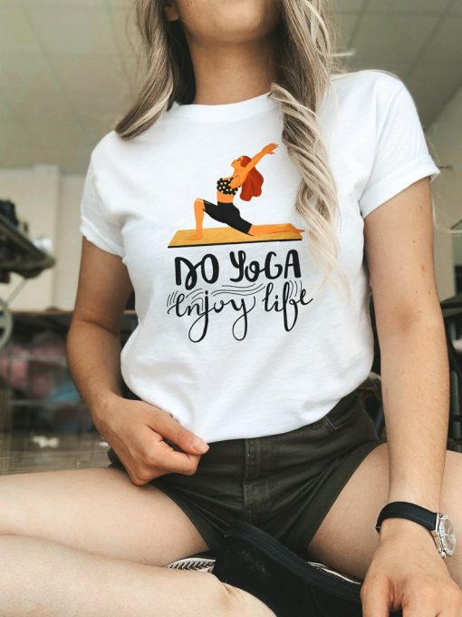 Do yoga enjoy life' Graphic T-Shirt