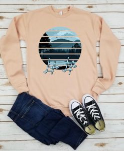 Lake Life - Sweatshirt