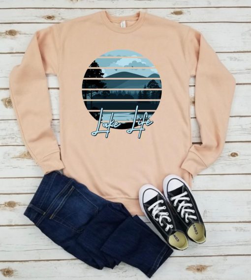 Lake Life - Sweatshirt