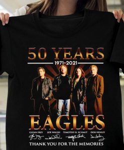50 Years 1971-2021 Eagles thank you for the memories signatures Fan Lover Unisex T Shirt