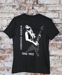 RANDY RHOADS Tribute Photo With Guitar Rock & Roll Music Tshirt